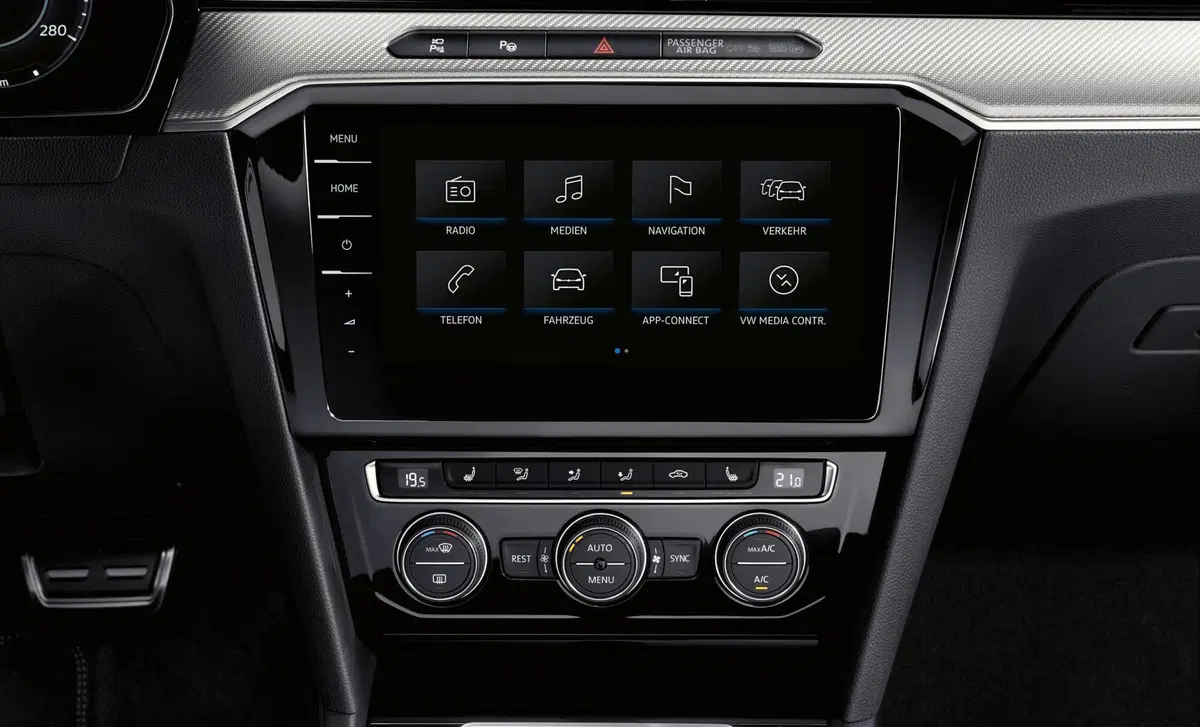Volkswagen Arteon (2017-21) (43)