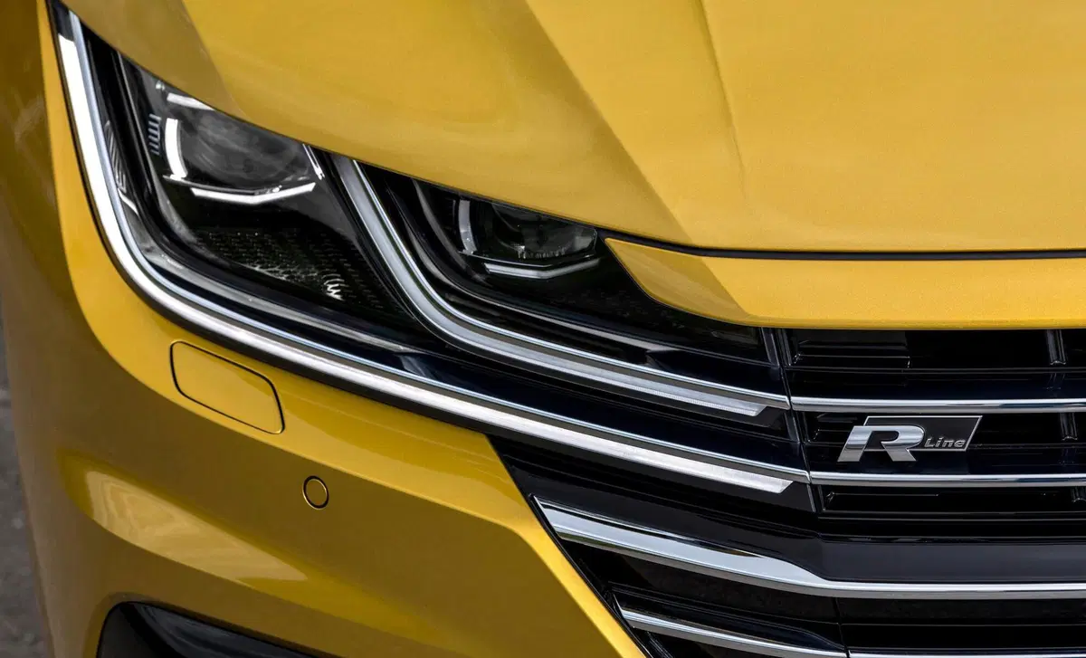 Volkswagen Arteon (2017-21) (47)