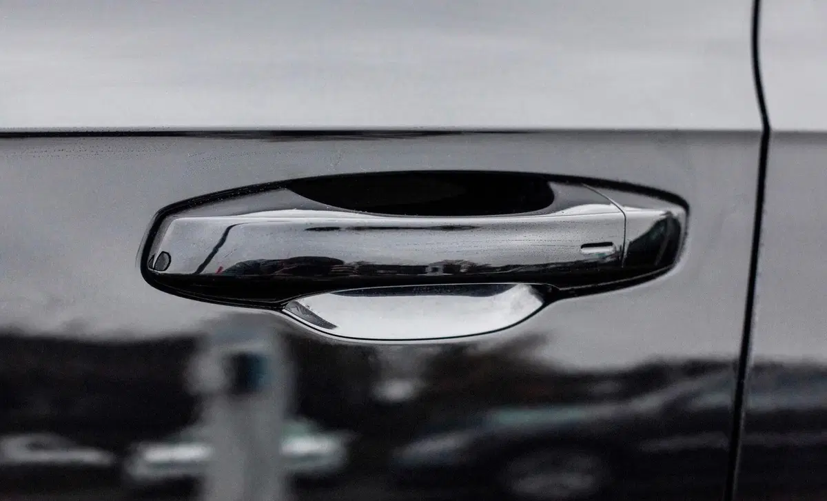 Volkswagen Arteon (2017-21) (48)