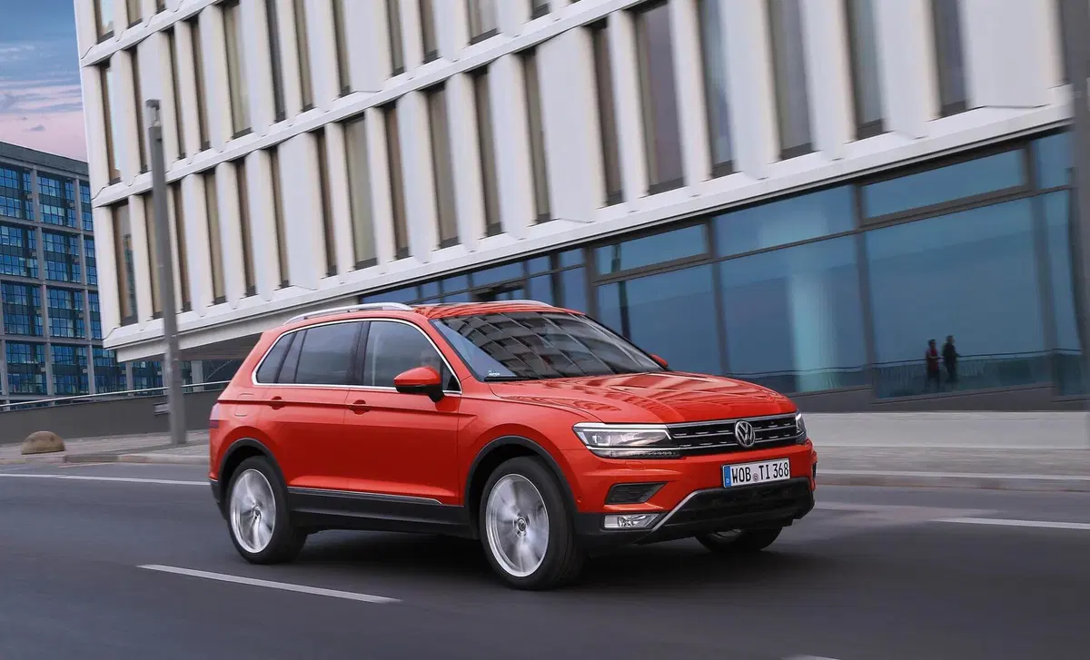 Volkswagen Tiguan (2017-23) (31)
