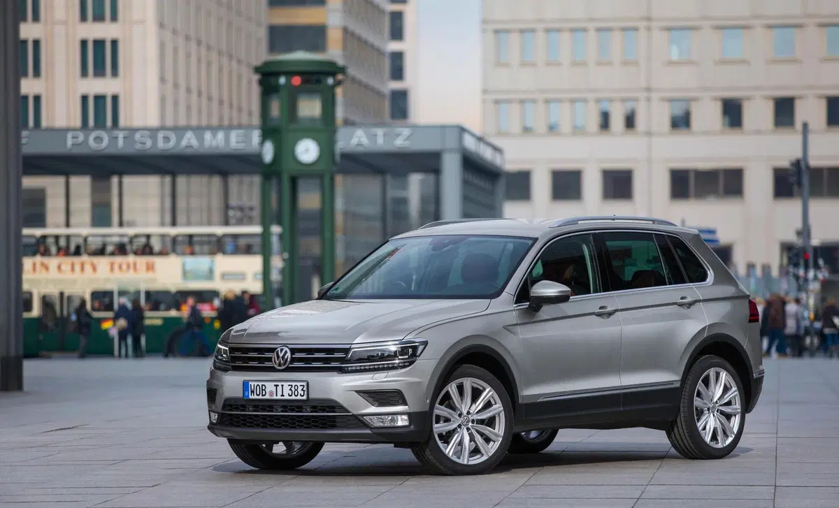 Volkswagen Tiguan (2017-23) (29)