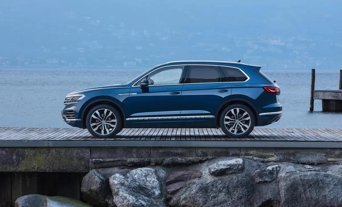Volkswagen Touareg 3.0 V6 TDI SCR Elegance (19)
