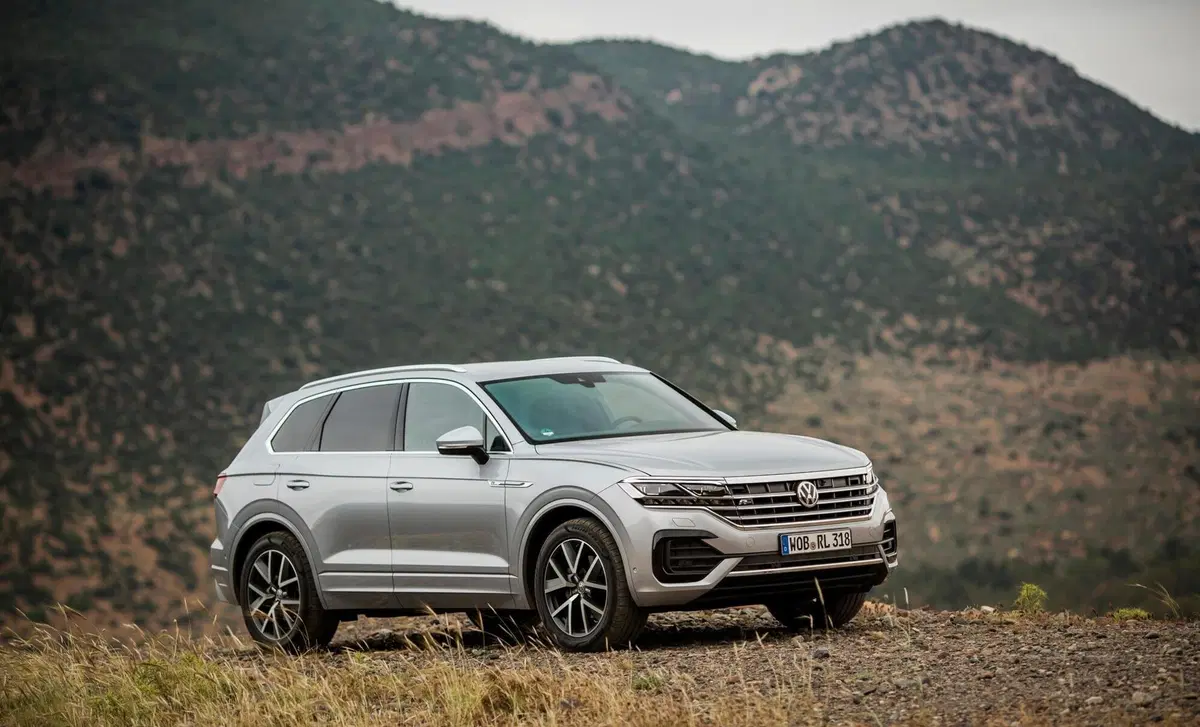 Volkswagen Touareg 3.0 V6 TDI SCR Elegance (18)