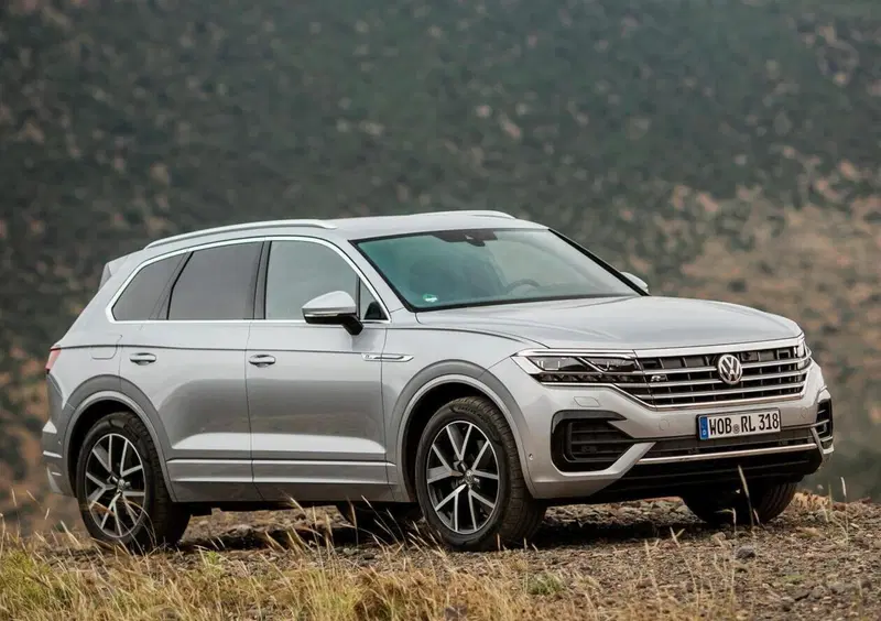 Volkswagen Touareg (2018-->>) (18)