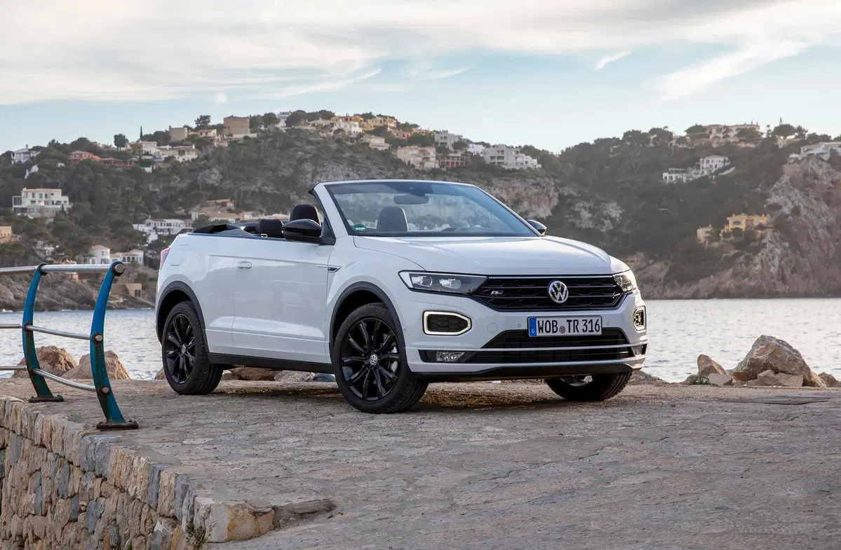 Volkswagen T-Roc Cabrio 1.5 TSI ACT DSG R-Line (24)