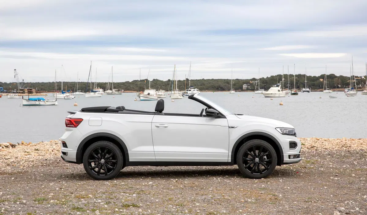 Volkswagen T-Roc Cabrio 1.5 TSI ACT DSG R-Line (25)