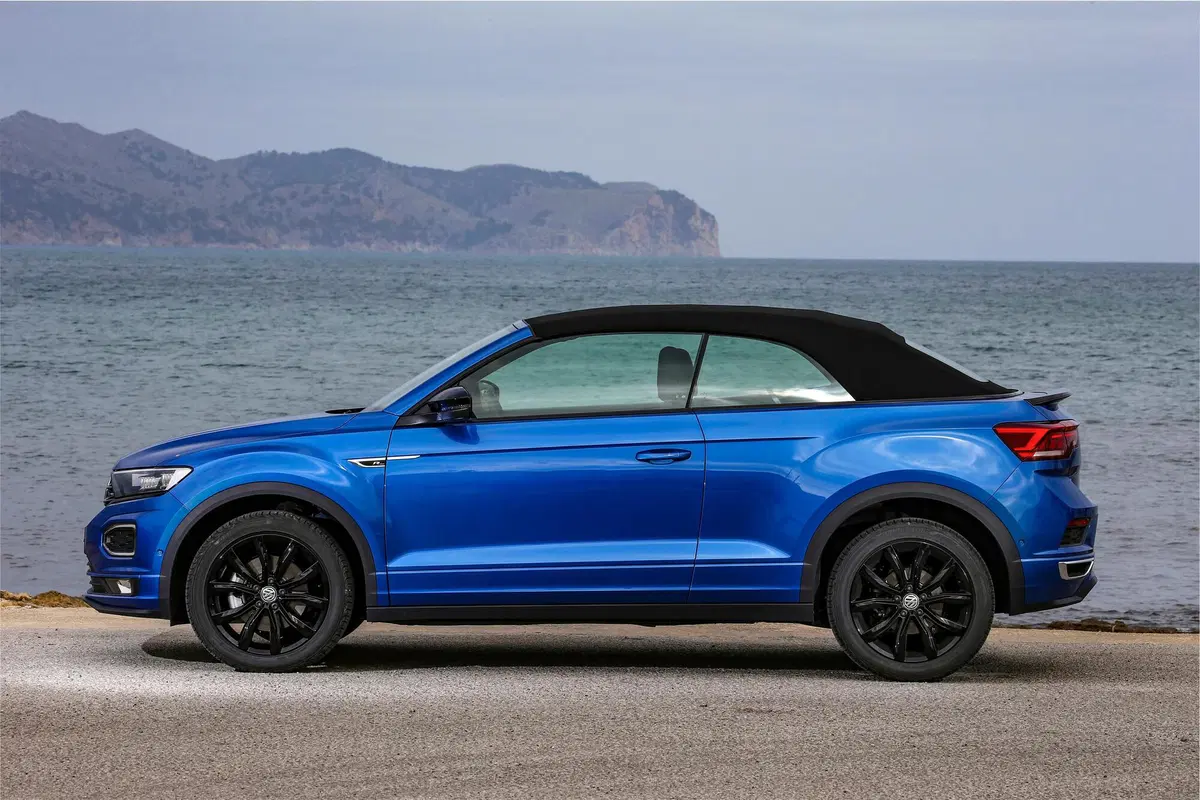 Volkswagen T-Roc Cabrio 1.5 TSI ACT DSG R-Line (31)