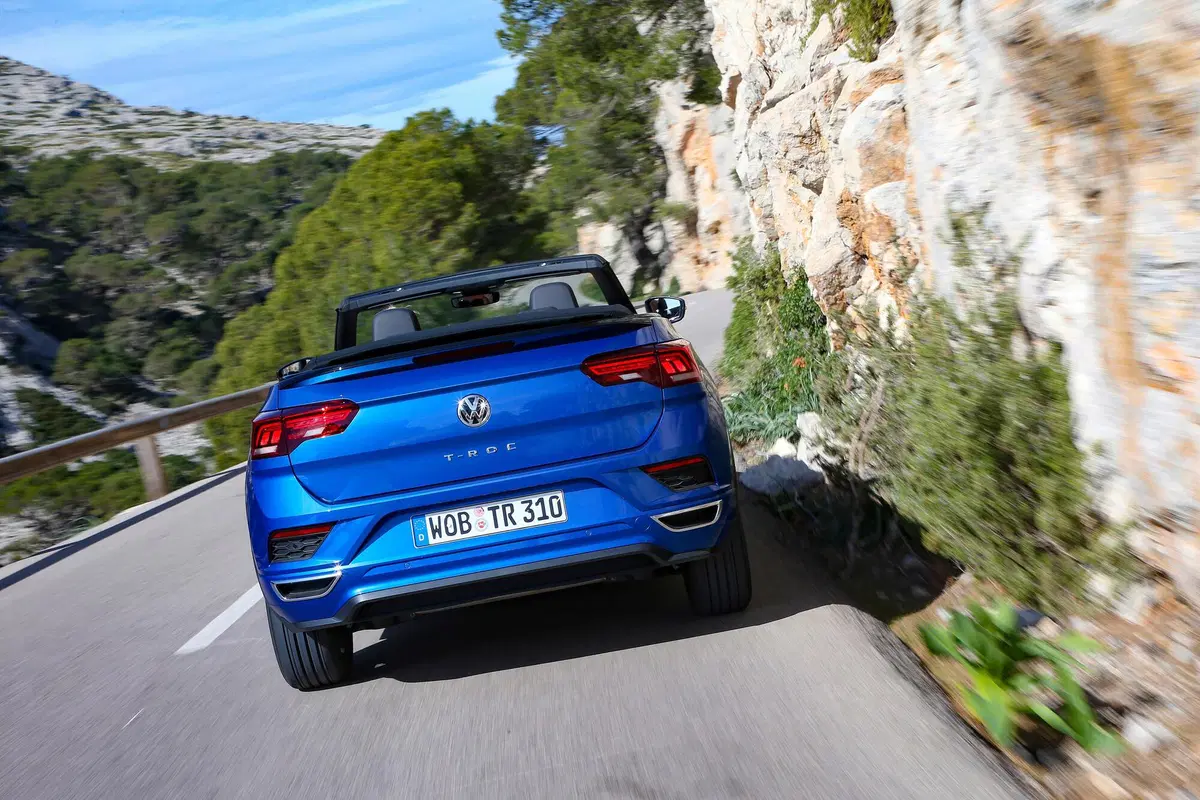 Volkswagen T-Roc Cabrio 1.5 TSI ACT DSG R-Line (28)