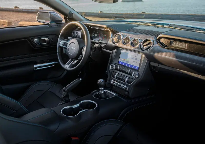 Ford Mustang Cabrio (2015-24) (11)