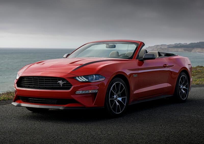 Ford Mustang Cabrio (9)