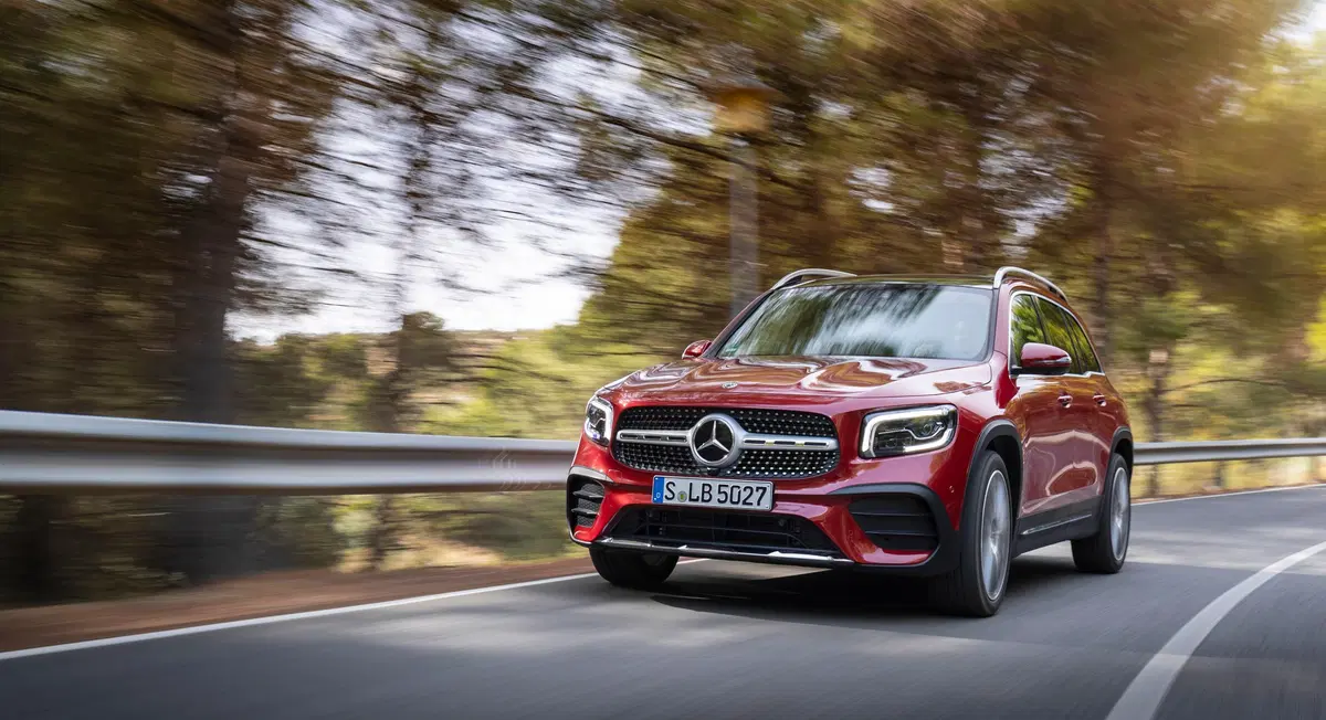 Mercedes GLB 2020, la SUV sette posti (compatta) che mancava [Video] (2)