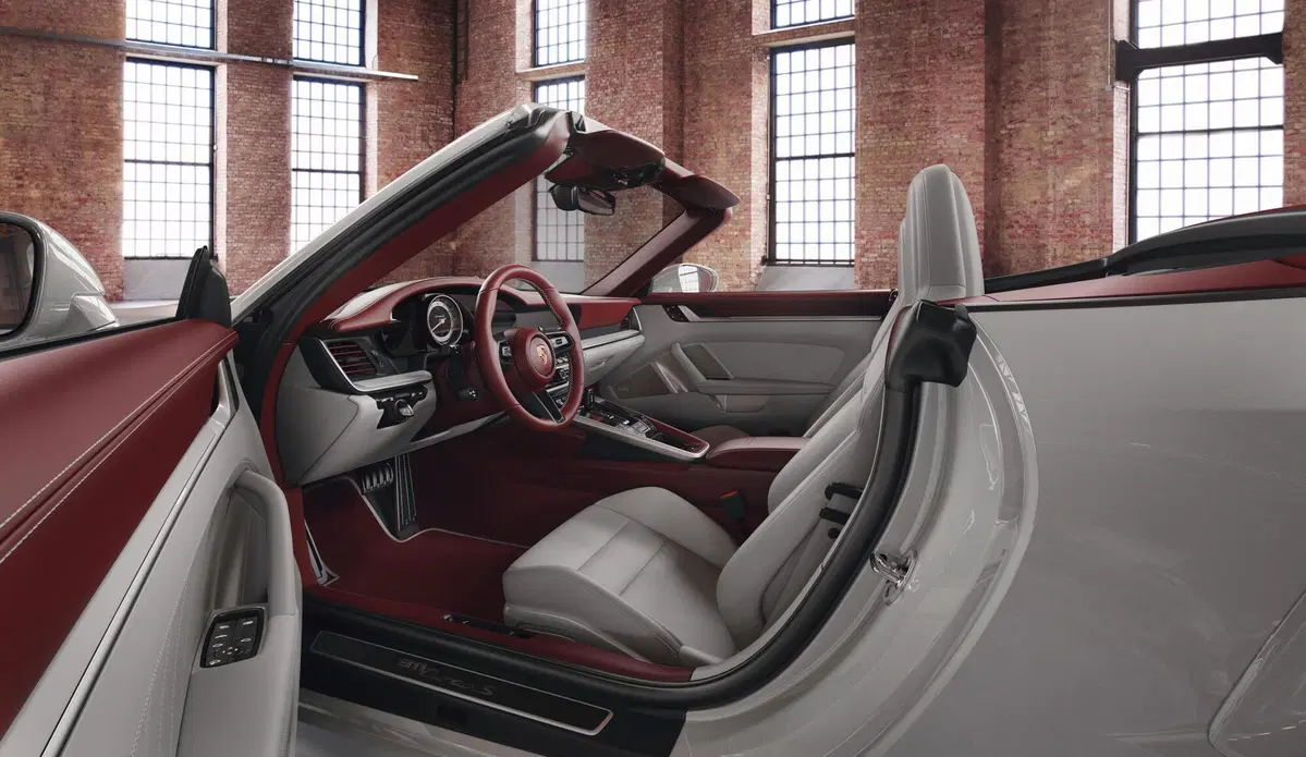 Porsche 911, arrivano gli interni bicolori firmati Exclusive Manufaktur (4)