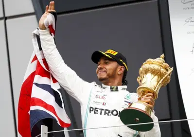 F1: Hamilton ha rifiutato un'offerta della Ferrari?