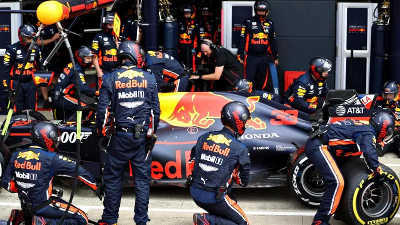 F1. Fuori in 1,82 secondi: l'evoluzione dei pit stop