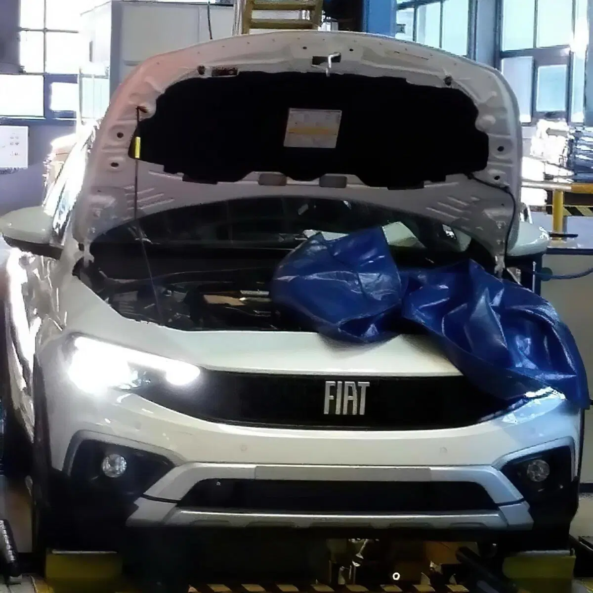 Fiat Tipo Restyling: foto rubate degli interni (3)
