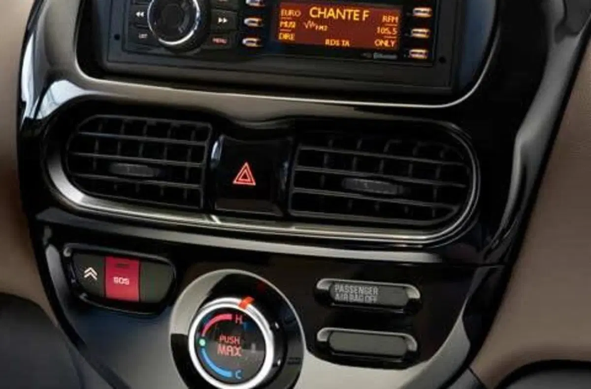Citroen C-Zero (2010-20) (16)