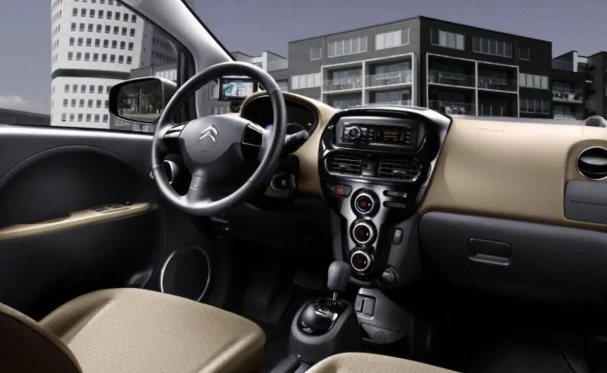 Citroen C-Zero (2010-20) (11)