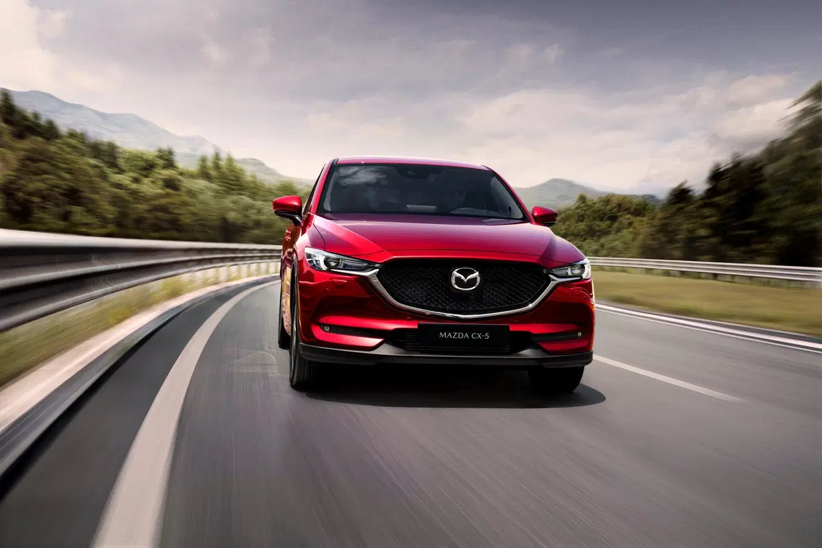 Mazda CX-5 2020: debutta sul mercato italiano. Ecco i prezzi (9)