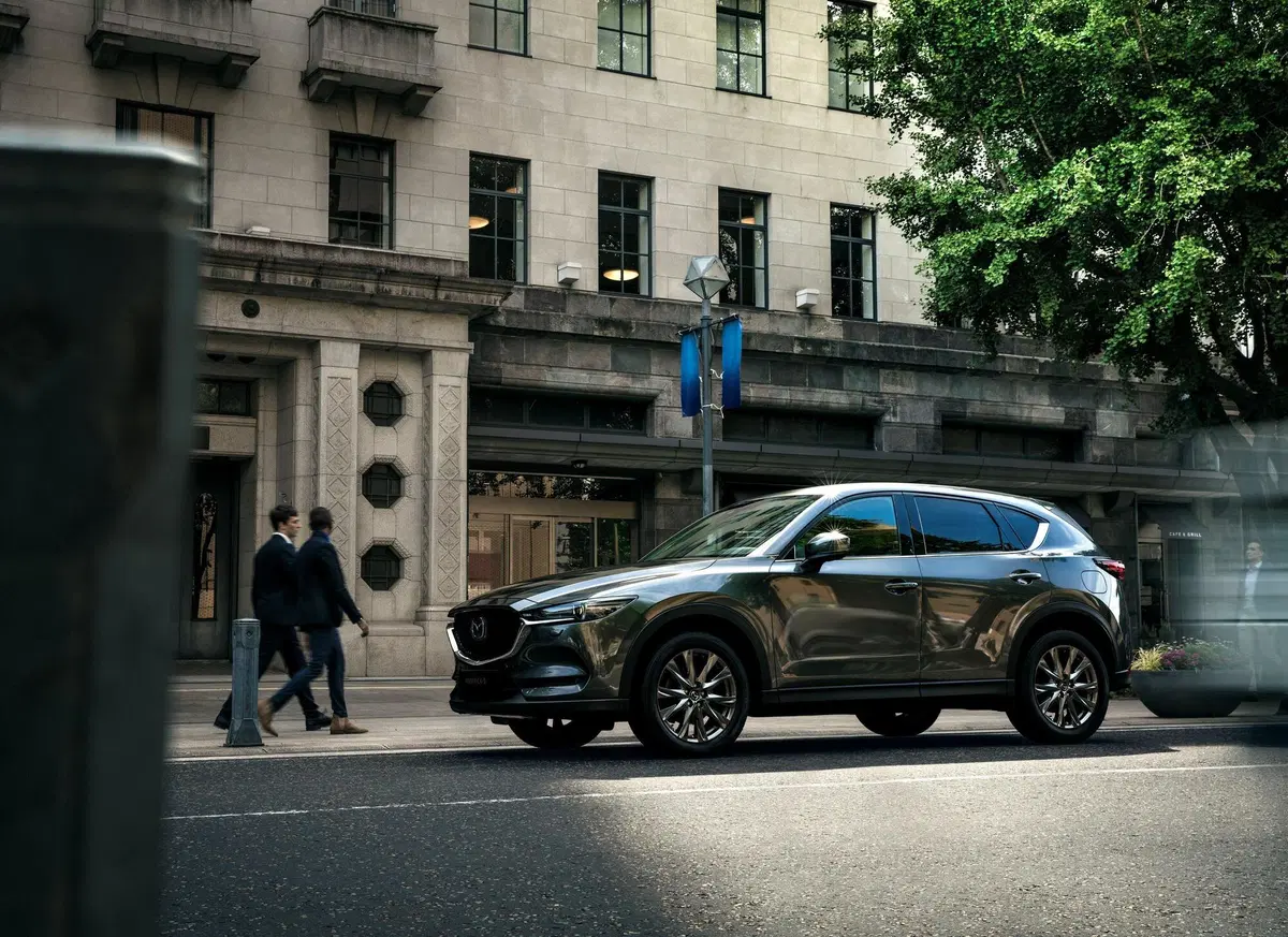 Mazda CX-5 2020: debutta sul mercato italiano. Ecco i prezzi (16)