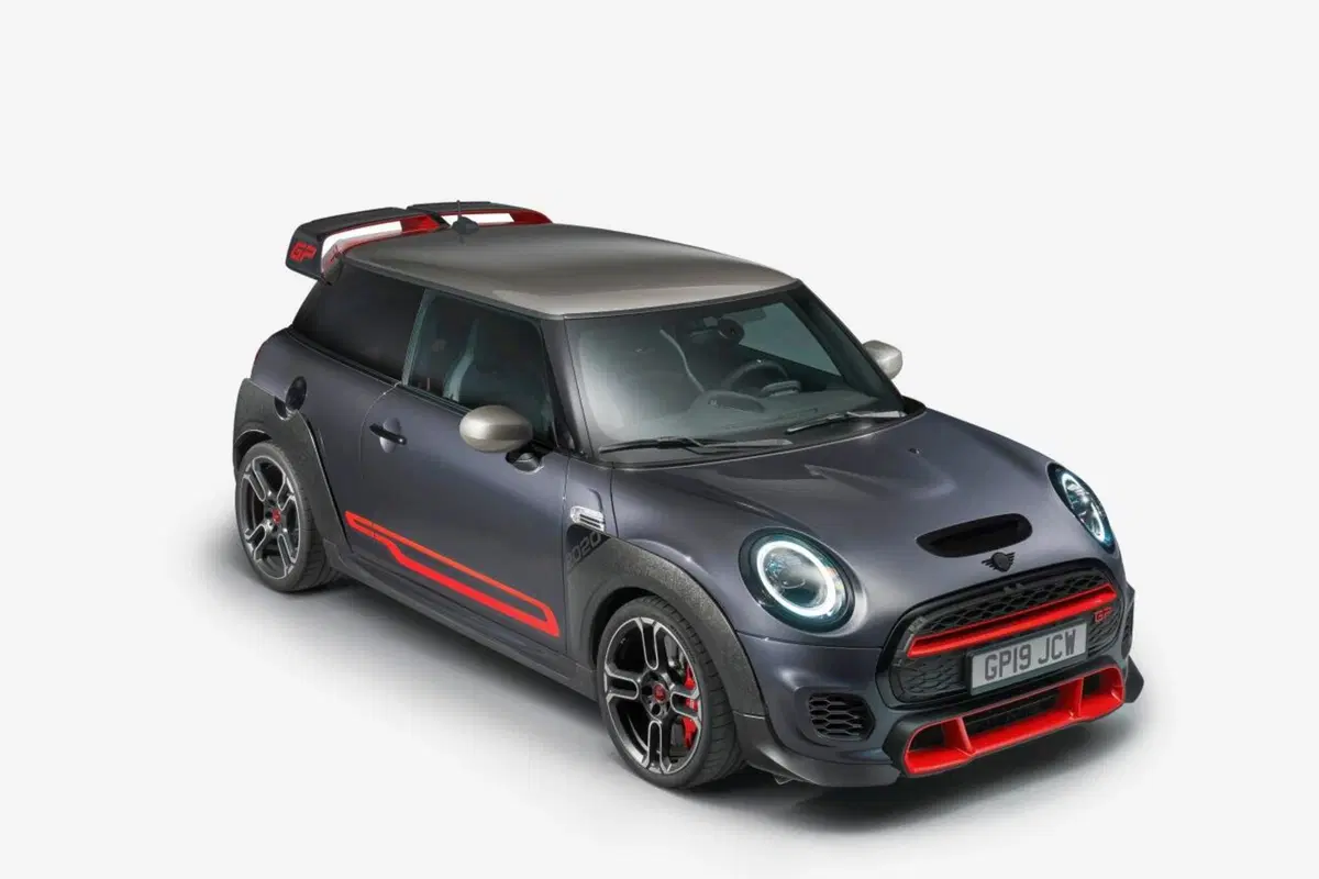 Mini John Cooper Works GP, 306 CV per la Mini più veloce di sempre (10)