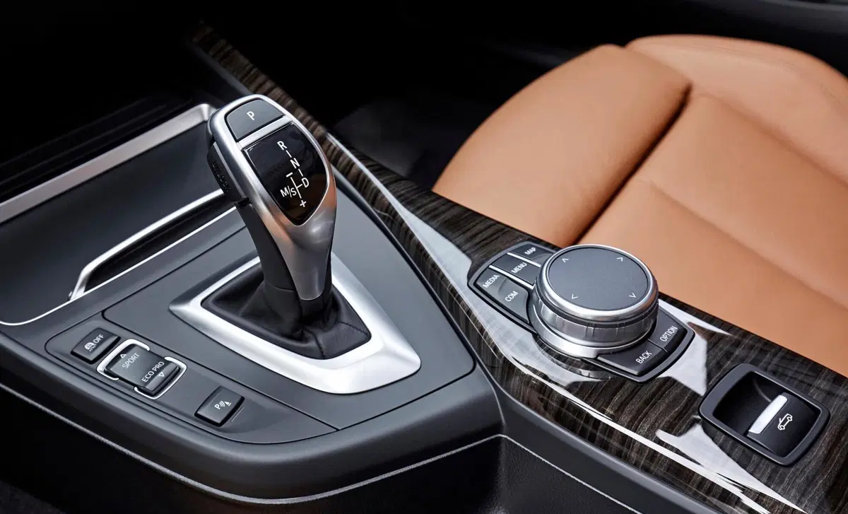 BMW Serie 2 Cabrio (2015-21) (16)