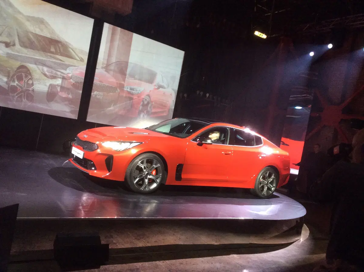 Kia Stinger: ecco il Diesel da 200 CV (3)