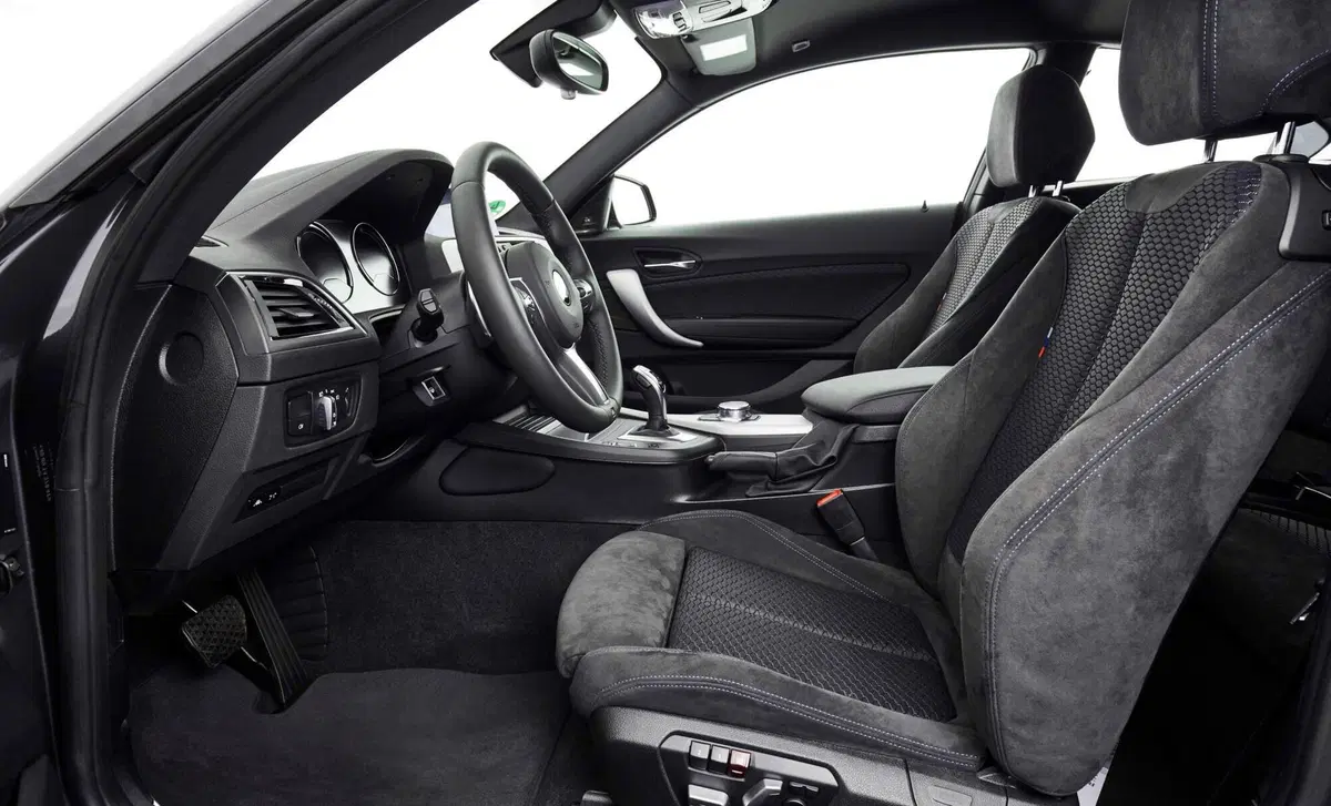 BMW Serie 2 Coupé M2  Competition (13)