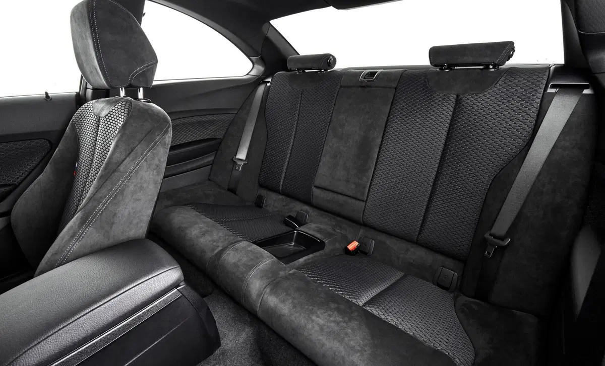BMW Serie 2 Coupé M2  Competition (14)