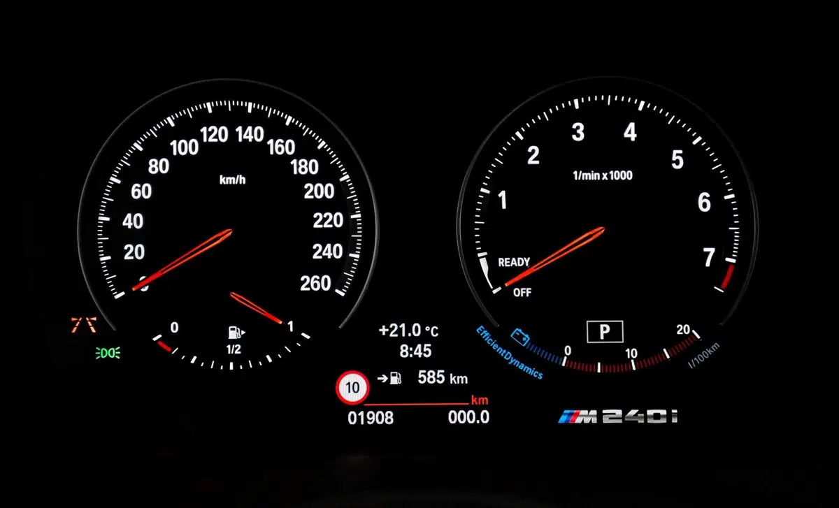 BMW Serie 2 Coupé M2  Competition (18)
