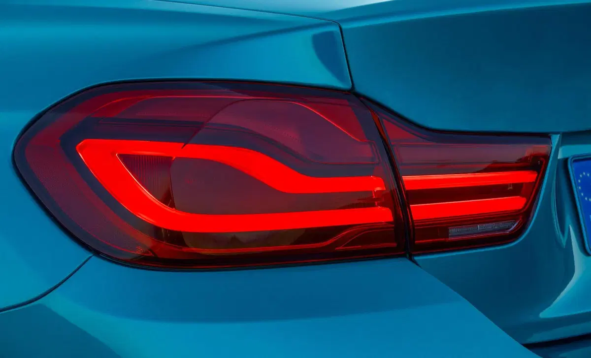 BMW Serie 4 Coupé M4  CS (50)