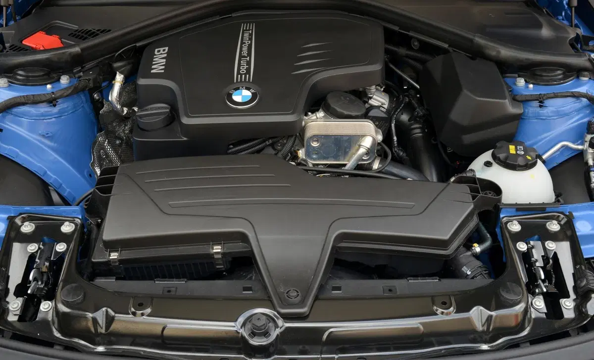 BMW Serie 4 Gran Coupé 420d xDrive  Advantage (40)