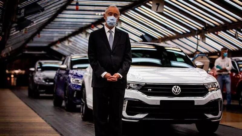 Volkswagen ferma la produzione di Golf e Tiguan: &quot;i clienti ora non sono interessati alle auto&quot;
