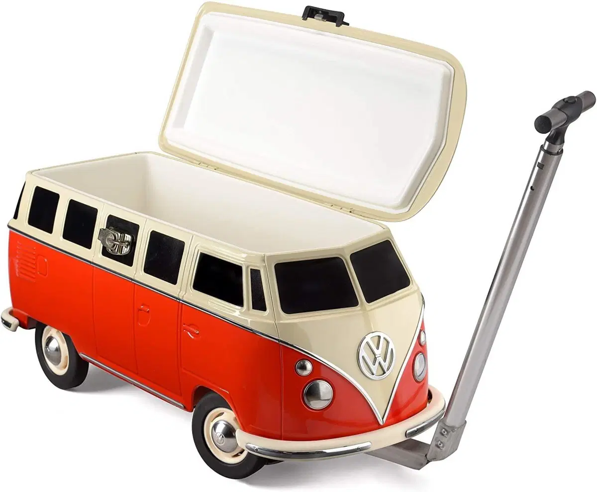 Il porta bibite più stiloso del mondo a forma di furgonicino Volkswagen Bulli (2)