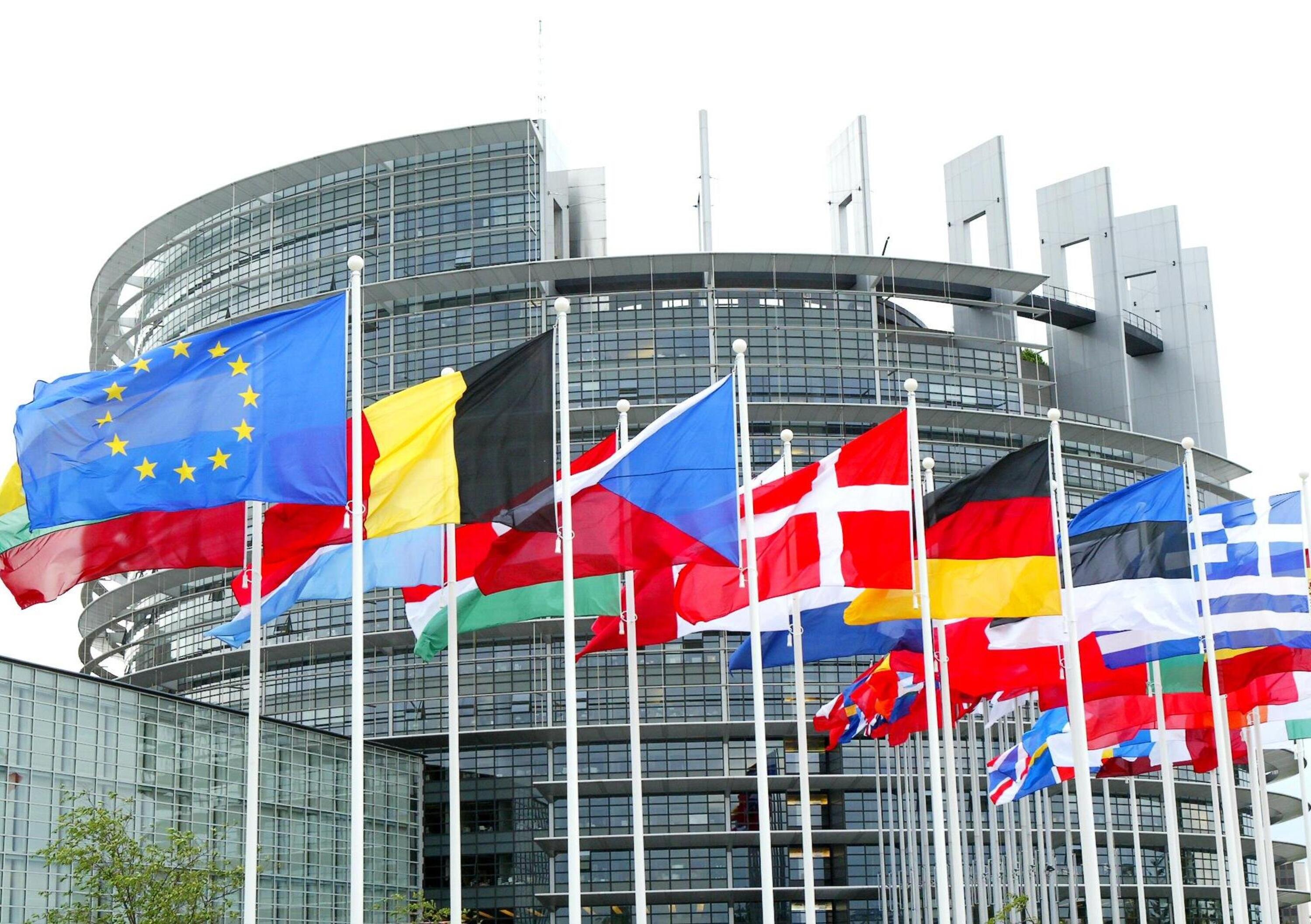 Costruttori e Commissione UE: prove di dialogo