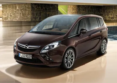 Opel: scoperto “shut-off system” per i gas di scarico. Ma è legale
