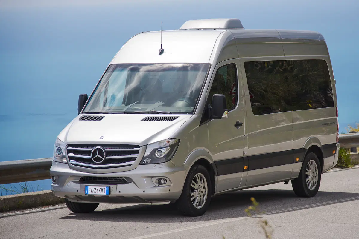 Mercedes Sprinter: più carico utile ed una versione speciale per festeggiare i 20 anni (2)