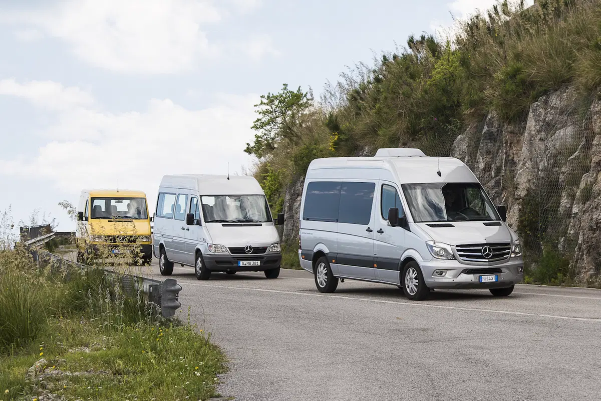 Mercedes Sprinter: più carico utile ed una versione speciale per festeggiare i 20 anni (5)