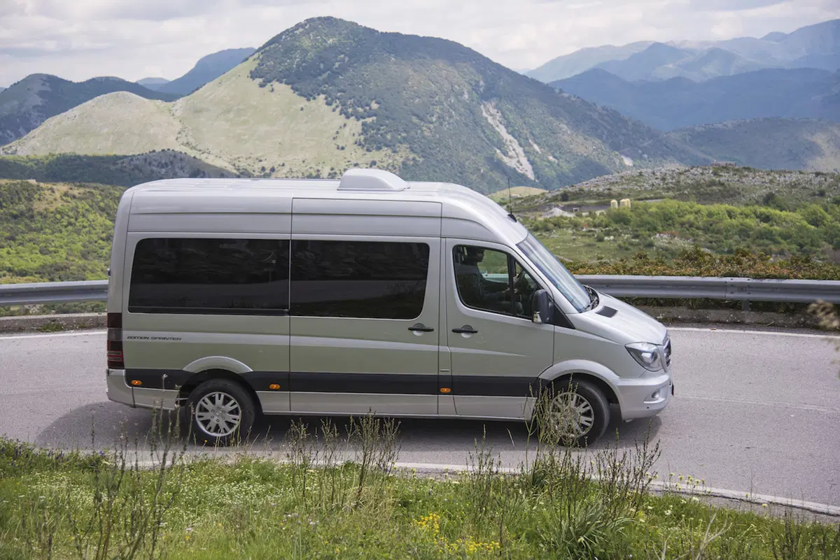 Mercedes Sprinter: più carico utile ed una versione speciale per festeggiare i 20 anni (7)