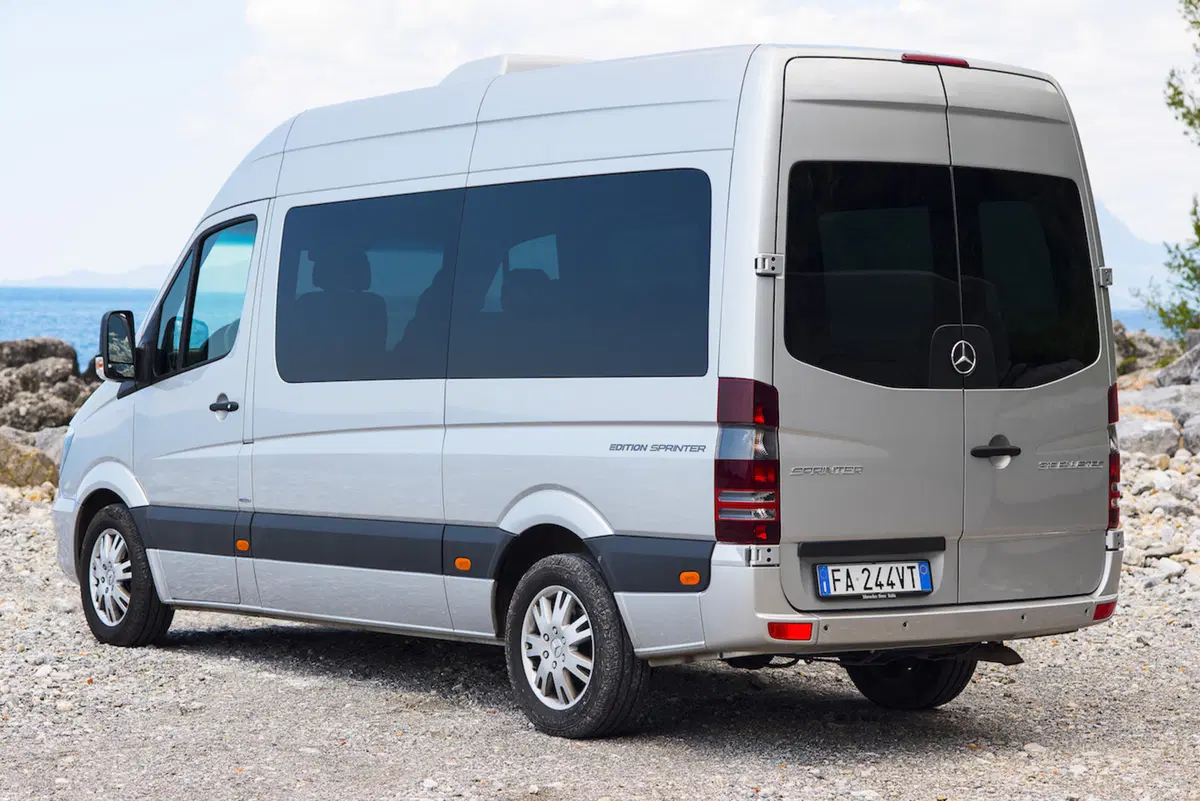 Mercedes Sprinter: più carico utile ed una versione speciale per festeggiare i 20 anni (8)