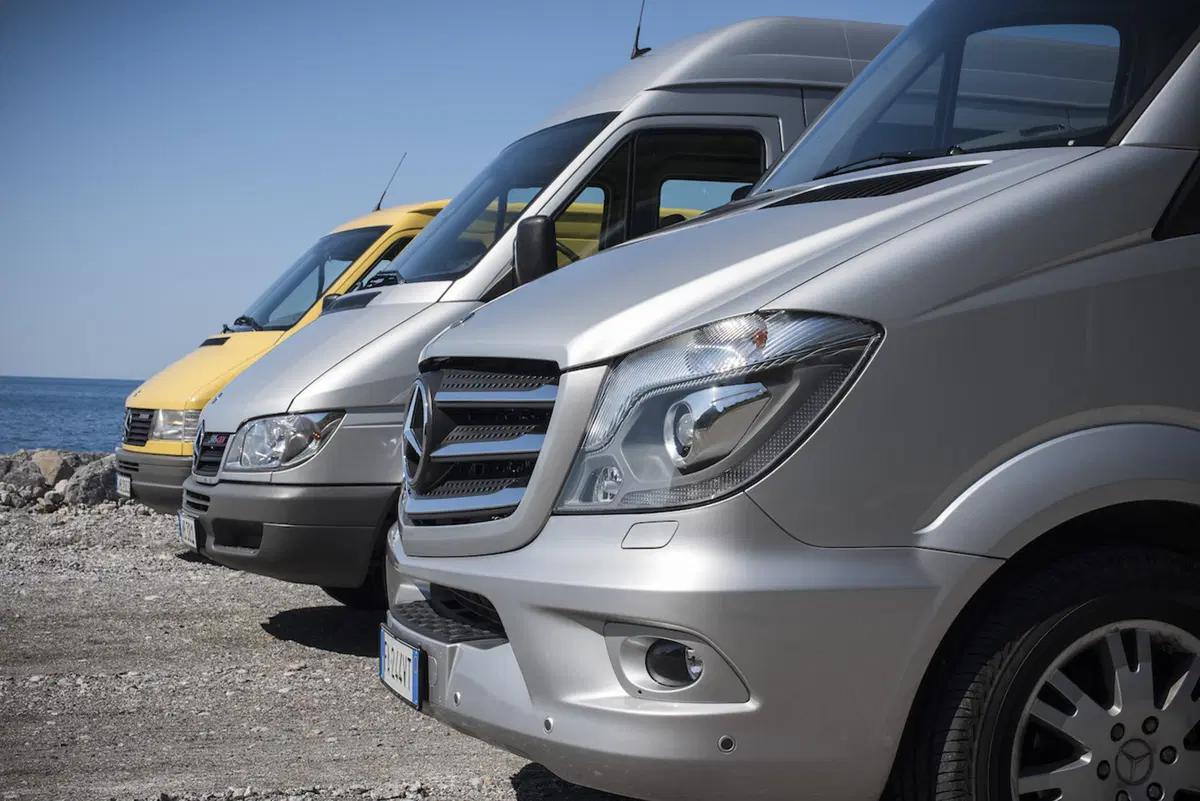 Mercedes Sprinter: più carico utile ed una versione speciale per festeggiare i 20 anni (19)