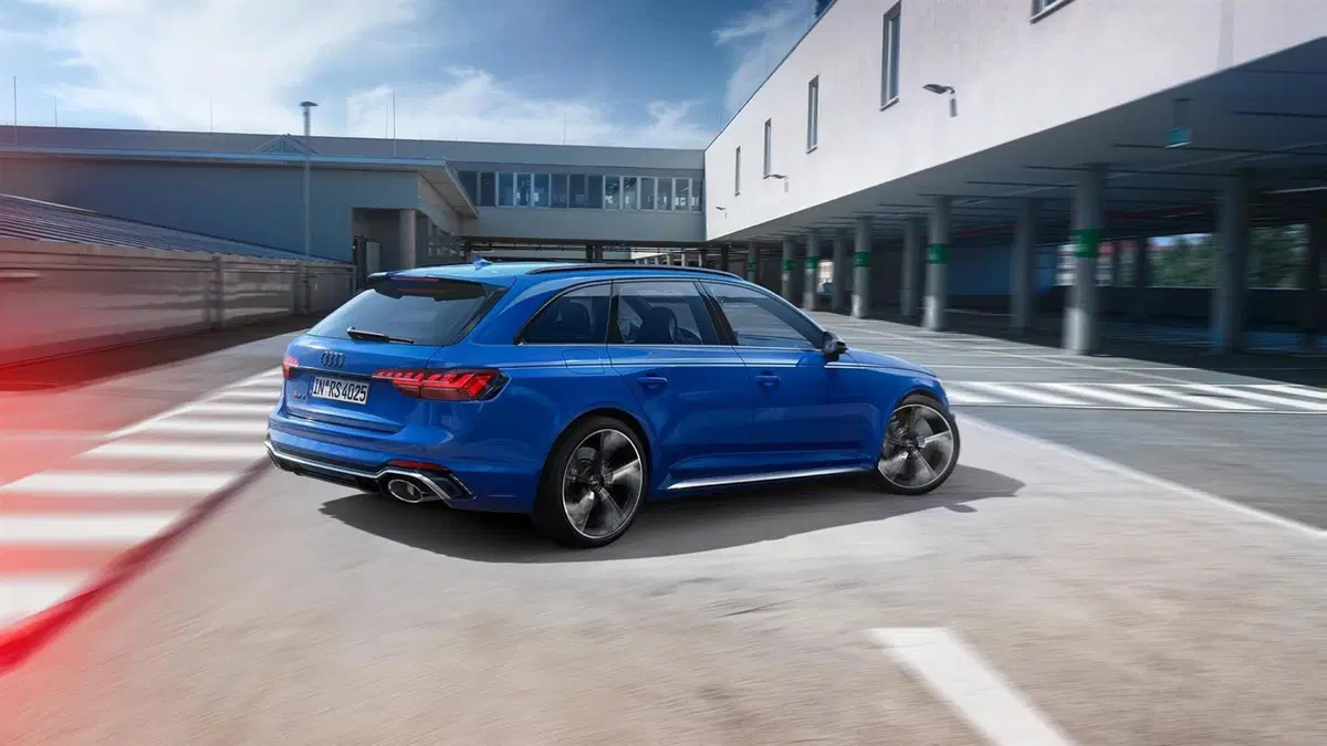 Audi RS 25 years, una serie speciale per i 25 anni dalla RS 2 Avant (2)