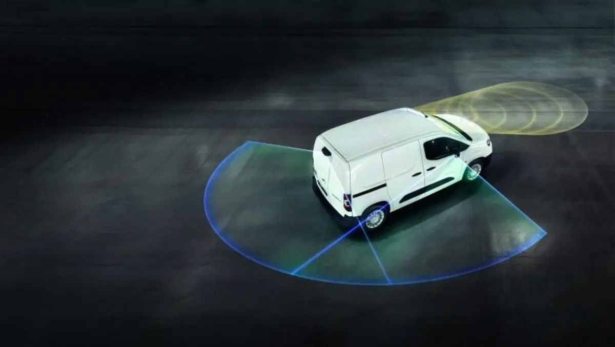 Nuovo Proace City, anche Verso: Toyota sfida FCA, PSA e Renault nei veicoli commerciali leggeri [LCV] (12)