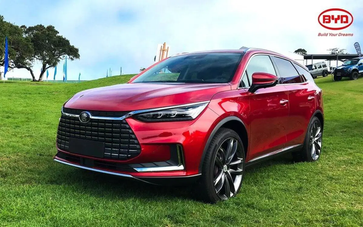 Arriva BYD (Build Your Dreams) in Europa, SUV e berline elettriche a listino prezzi (8)