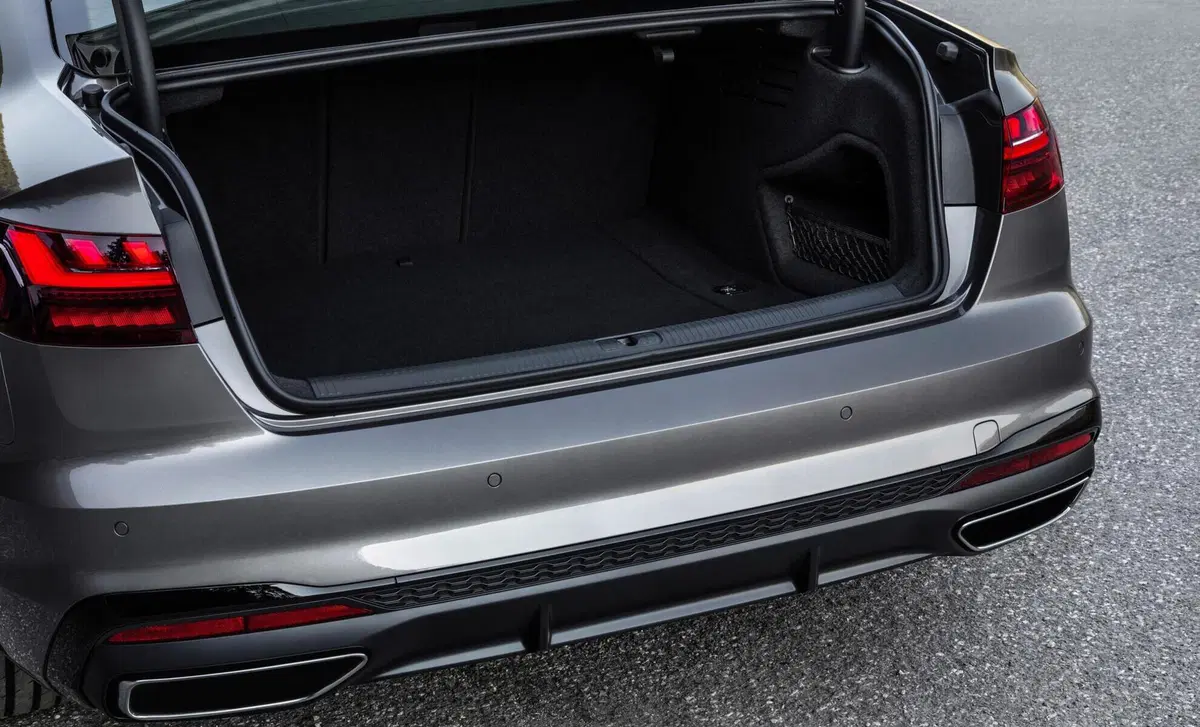 Audi A4 45 TFSI quattro S tronic quattro edition (19)