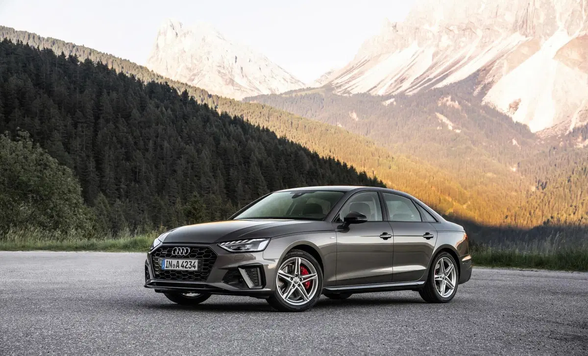 Audi A4 45 TFSI quattro S tronic quattro edition (6)