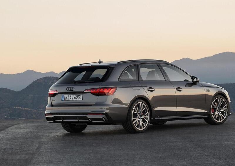 Audi A4 Avant (2015-->>) (7)