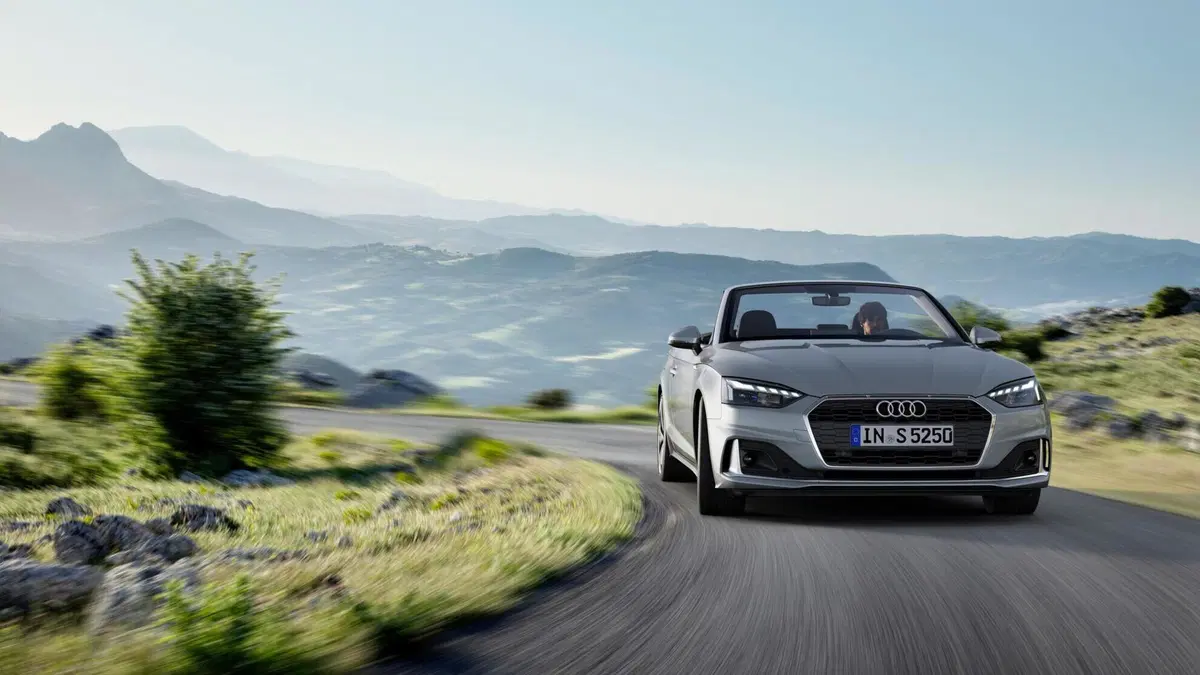 Audi A5 Cabrio 40 2.0 tfsi mhev Business quattro 204cv s-tronic (3)