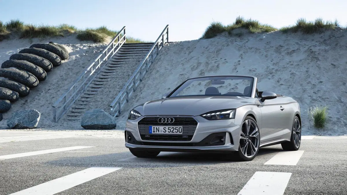 Audi A5 Cabrio 40 2.0 tfsi mhev Business quattro 204cv s-tronic (2)