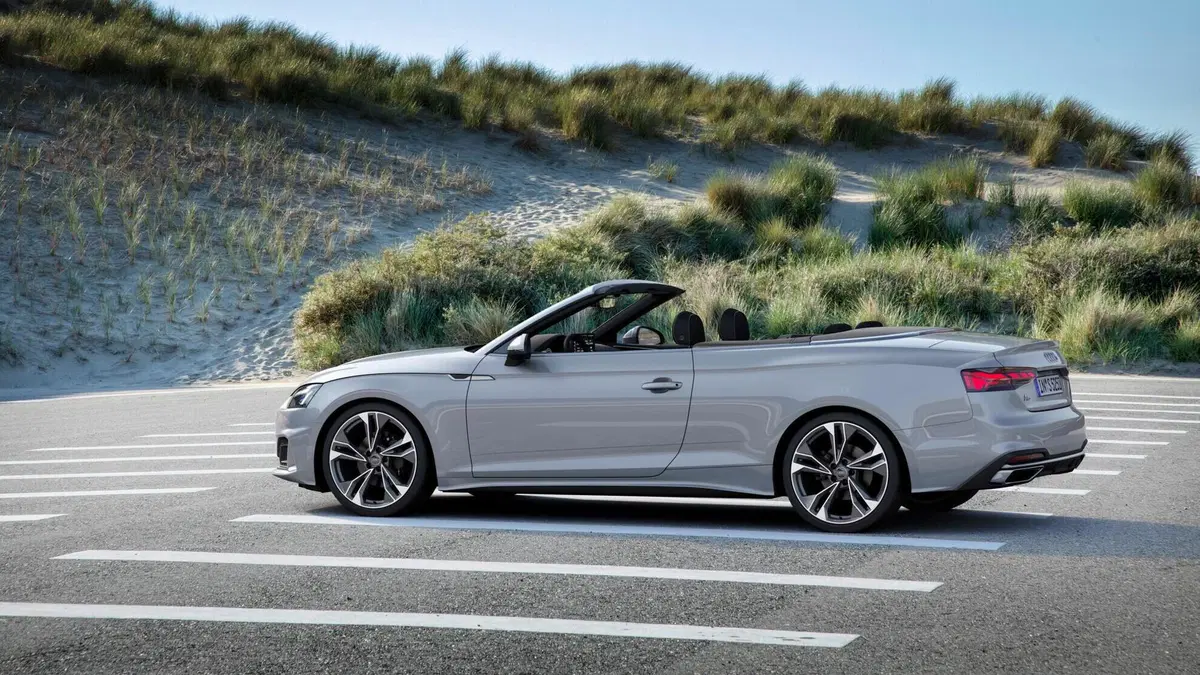 Audi A5 Cabrio 40 2.0 tfsi mhev Business quattro 204cv s-tronic (8)