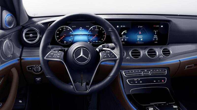 Mercedes Classe E Coup&eacute; e Cabrio 2020: uno sguardo agli interni